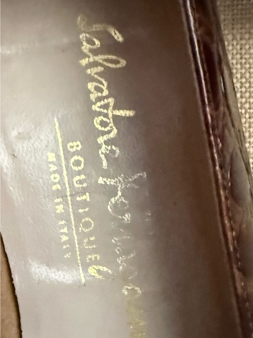 Vintage Salvatore Ferragamo Brown Croc Embossed Leather Pumps Sz 9 AAA Italy - Picture 5 of 6